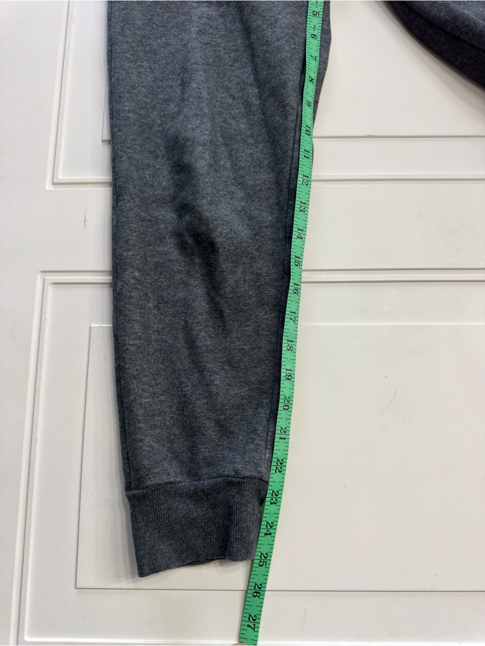 Uniqlo Women’s Sz S Gray Fleece Lined Drawstring Joggers Sweatpants - Picture 2 of 5